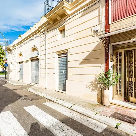 Cod 278 Al Centro Del Paese *