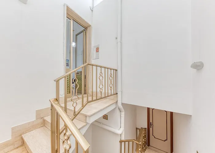 Cod 278 Al Centro Del Paese Tatil Evi Ugento